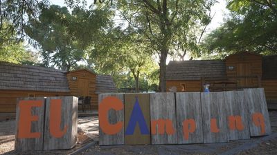 El Camping: tirolinas