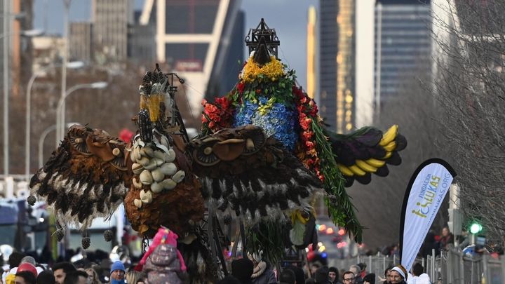 Ambiente previo a la cabalgata, a 5 de enero de 2024, en Madrid