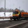 Transportes despliega 279 quitanieves para hacer frente a nevadas en Madrid y Cantabria