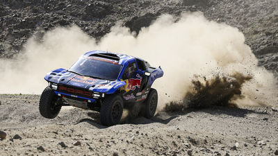 Rally Dakar: Al-Attiyah nuevo líder; Sainz y Roma pierden tiempo