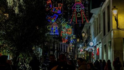 La noche de Reyes se salda en Madrid con 996 incidentes, un 2% más