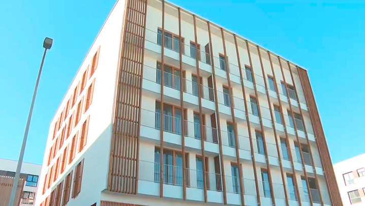 Madrid entregará 52 viviendas de madera en Barajas construidas en tiempo récord