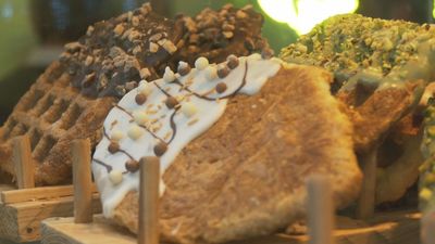 Llega a Alcalá el 'flat croissant', la versión aplastada que conquista las redes y las pastelerías