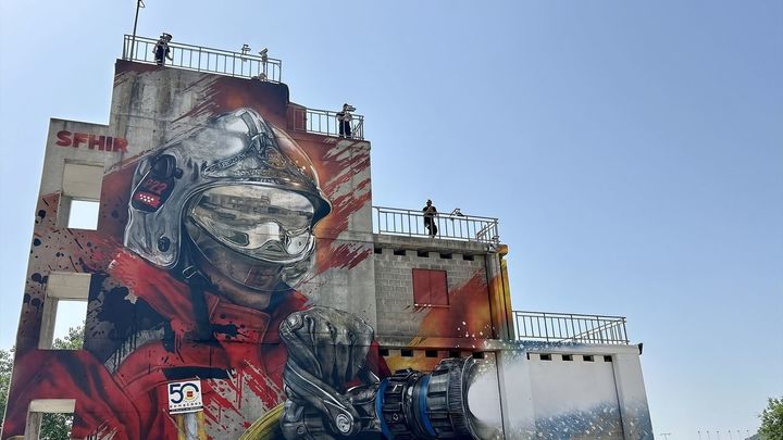 El mural del Parque de Bomberos de Alcalá