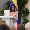 Delcy Rodríguez: "Aquí manda el pueblo venezolano y hay un Gobierno, el de Nicolás Maduro"