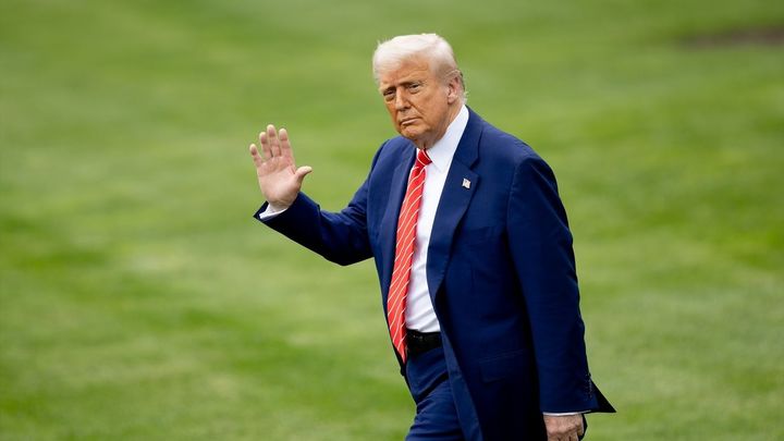 Trump advierte a Cuba: “No recibirá más petróleo ni dinero de Venezuela”