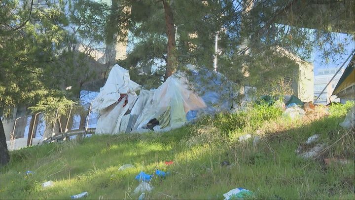 El Ayuntamiento de Madrid retirará esta semana las chabolas junto a la M-30 en Ventas