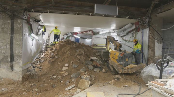 Más del 60% de las obras de accesibilidad y modernización de la estación de Metro de Ventas ya están completadas
