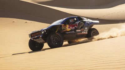 Rally Dakar: Nani Roma, líder, y Carlos Sáinz, segundo, toman el mando en coches