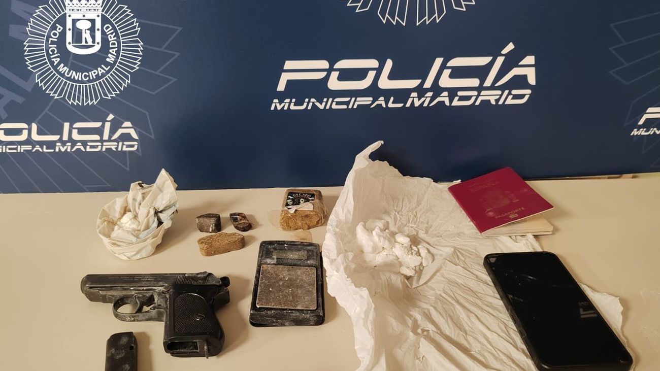 Material incautado a un conductor en Ciudad Lineal