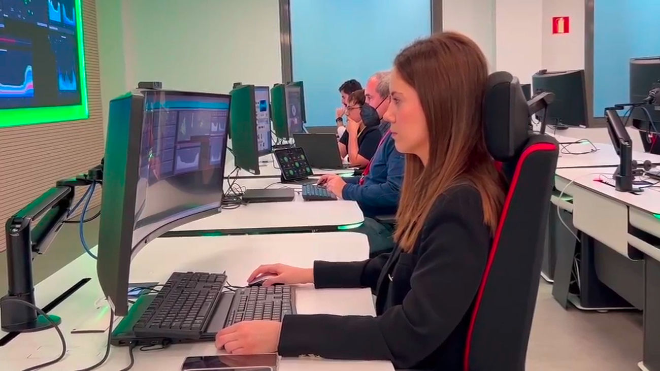 Madrid estrena un centro pionero para proteger los servicios públicos digitales