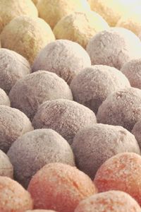 De Brasil al corazón de Malasaña: 'La Brigaderie' conquista con sus brigadeiros adaptados al paladar madrileño