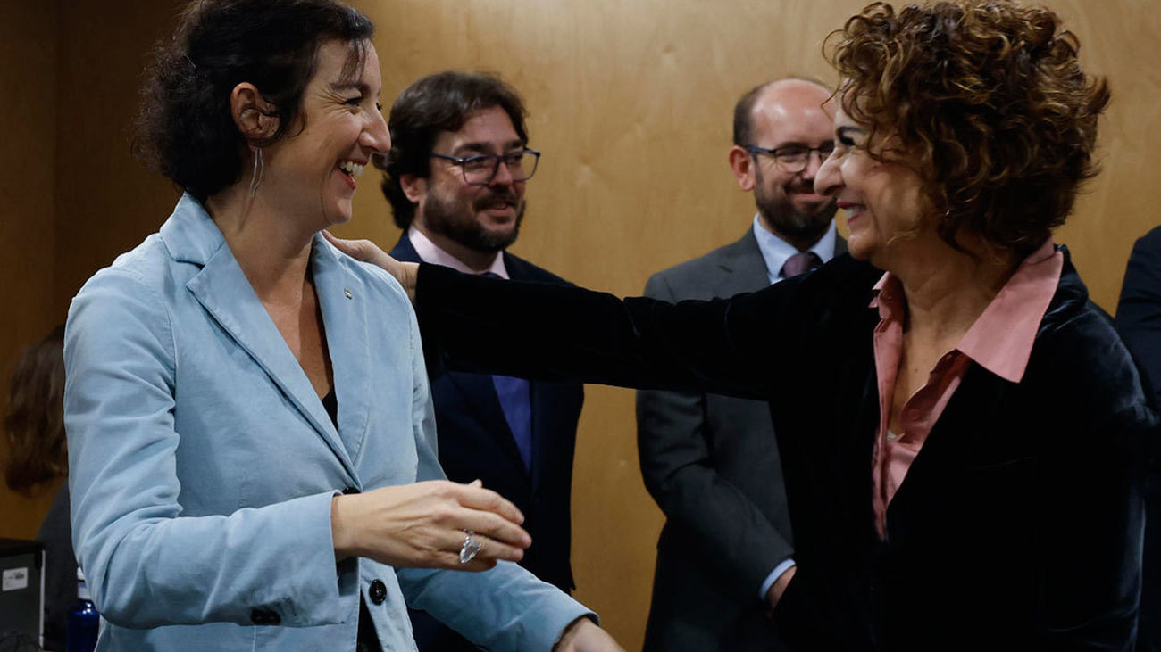 Montero se queda sola con Cataluña en el nuevo modelo "precocinado" de financiación