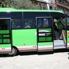 El autobús a demanda del fin de semana en la Sierra del Rincón se queda de forma permanente