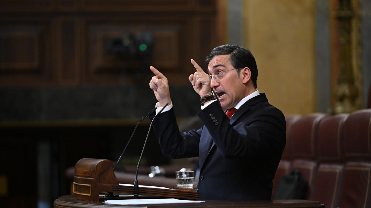 Albares defiende el papel de España en el conflicto de Venezuela