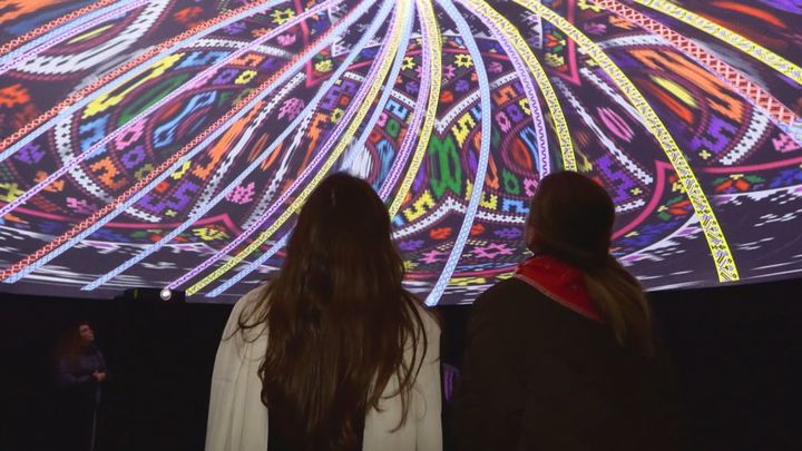 El Estado mexicano de Querétaro instala un espacio multisensorial en la Plaza de Olavide por Fitur