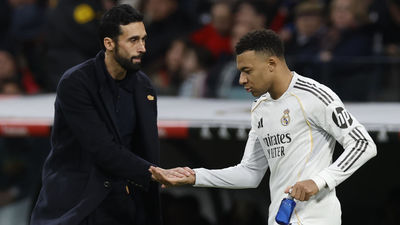 2-0. Mbappé y Asencio dan la victoria al Real Madrid ante el Levante en una tarde de pitos