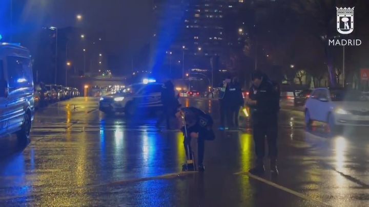 Se entrega el conductor que atropelló de gravedad a una mujer en Usera