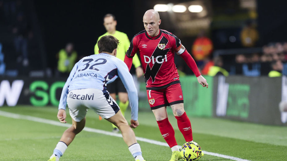 3-0. El Rayo cae en Balaídos y se acerca a la zona peligrosa de la tabla