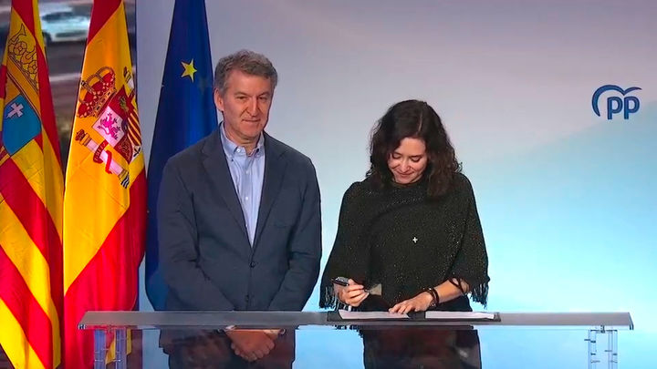 Feijóo promete una financiación "justa" a las comunidades  en un año si gobierna