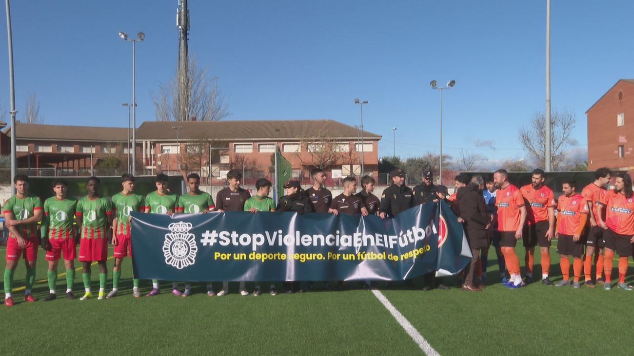 Policía Nacional y la Federación Madrileña lanzan una campaña contra la violencia en los campos de fútbol