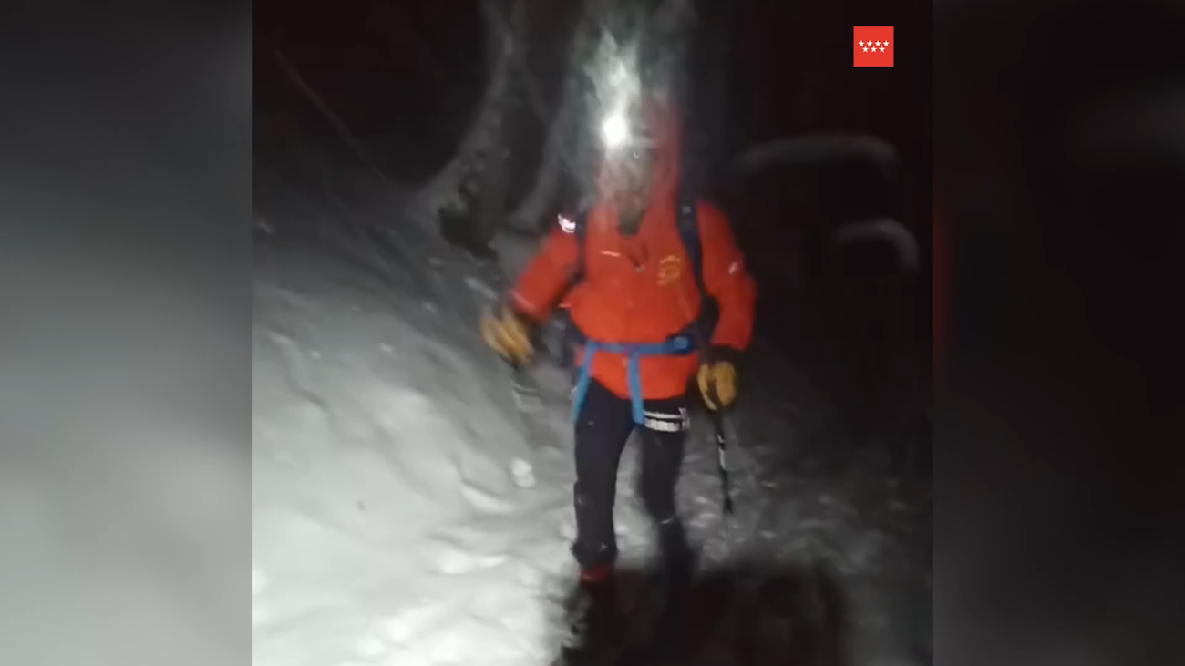 Rescatado un varón de 24 años que se había desorientado  en Rascafría