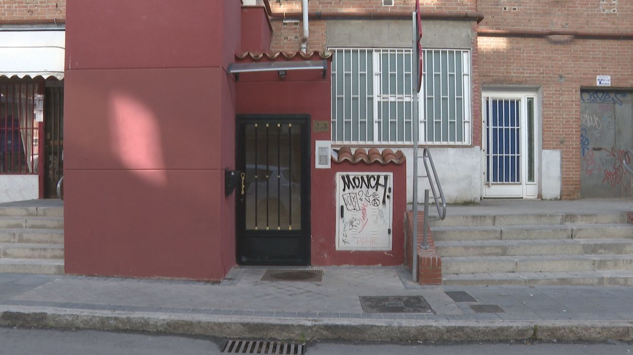 Una mujer apuñala en el pecho a su presunto maltratador en el barrio de Aluche