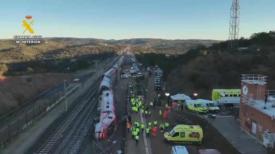 Las imágenes aéreas que muestran el alcance del accidente de trenes de Ademuz