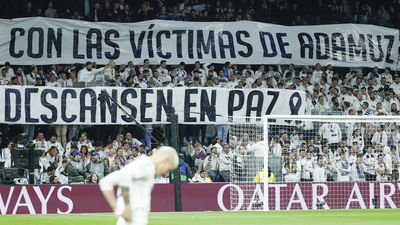 El Bernabéu guarda un emotivo minuto de silencio por las víctimas del accidente de Adamuz