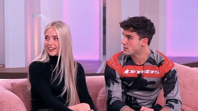 Ana Mena y Óscar Casas presentan en Telemadrid 'Ídolos', una película única sobre MotoGP