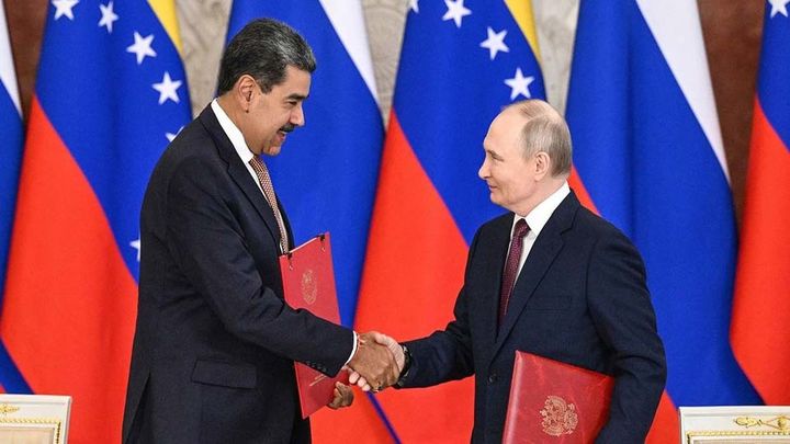 Maduro rechazó huir a Rusia