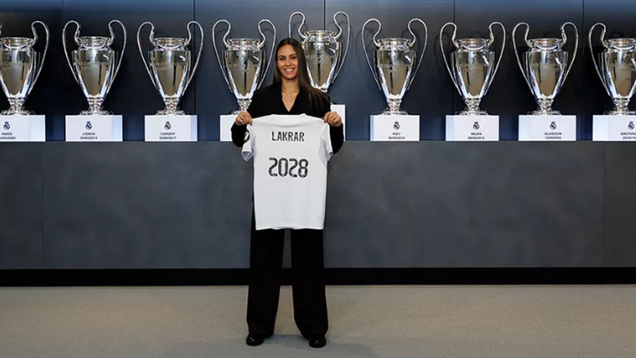 Maëlle Lakrar renueva con el Real Madrid hasta 2028