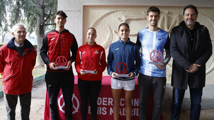 Pablo Manzano y María García Cid, campeones absolutos de Madrid de tenis