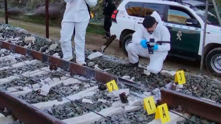 La Guardia Civil finaliza su inspección ocular de la zona del accidente y traslada el atestado a la jueza