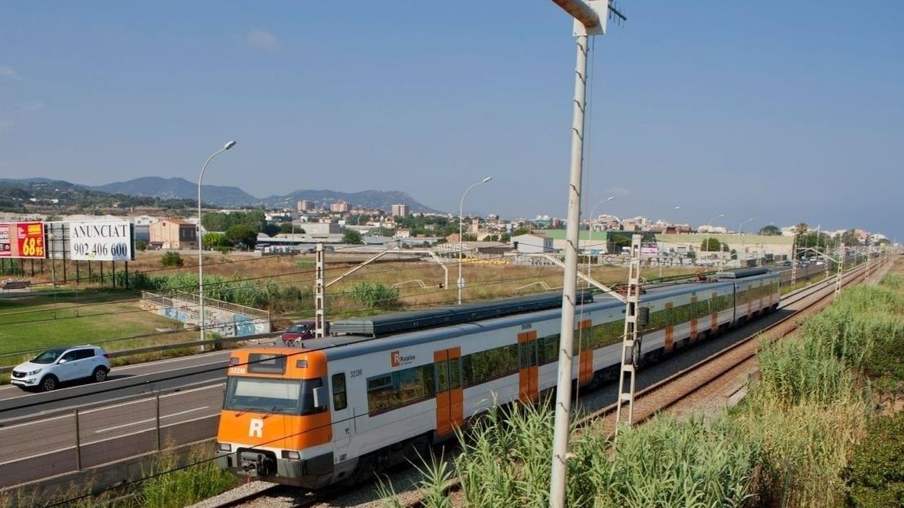 Cataluña abre un expediente a Renfe por no prestar el servicio de Rodalies