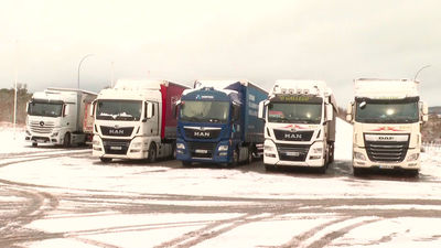 La borrasca Ingrid bloquea más de mil camiones y pone en jaque el abastecimiento