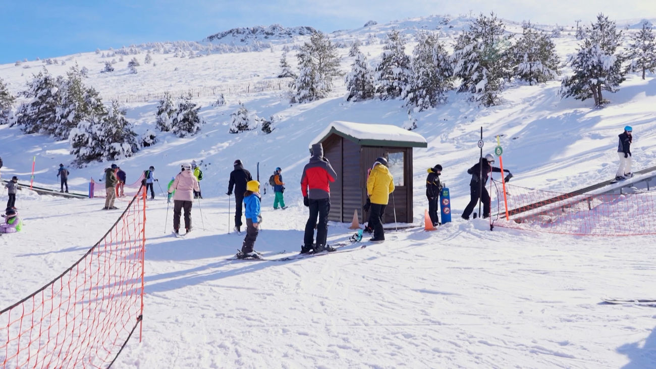 Valdesquí necesita reforzar su equipo para trabajar durante la temporada de nieve
