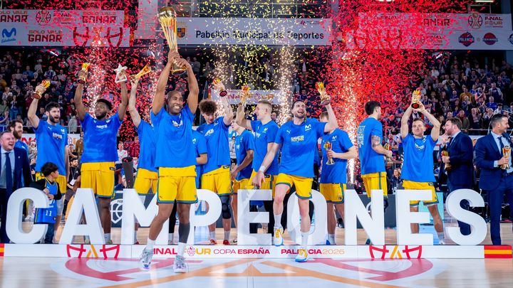 Estudiantes impone su veteranía para ganar la Copa de España