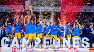 Estudiantes impone su veteranía para ganar la Copa de España