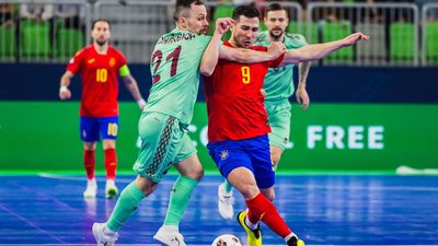 0-2. España vence a Bielorrusia y se acerca a cuartos
