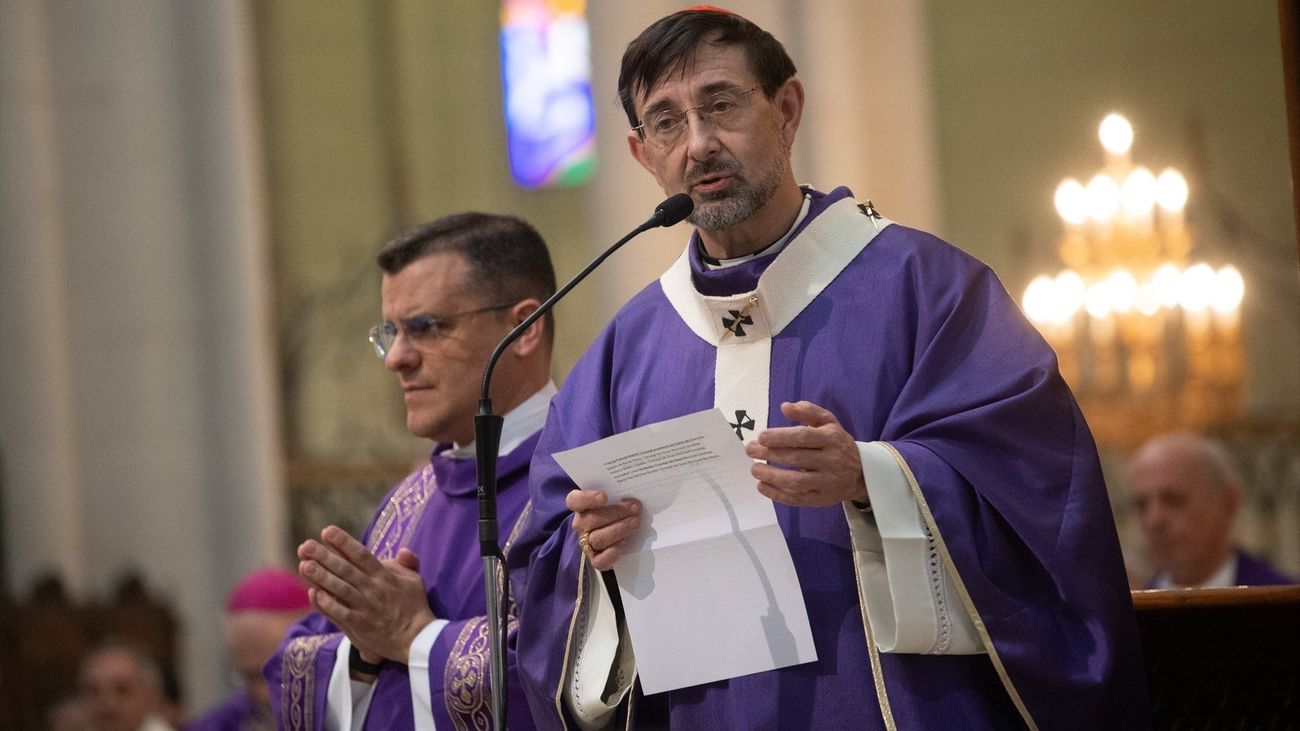 Telemadrid retransmite en directo el funeral por las víctimas del accidente ferroviario de Adamuz desde la catedral de La Almudena