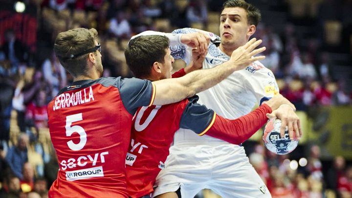 27-35. España se despide del Europeo con un severo correctivo ante Portugal