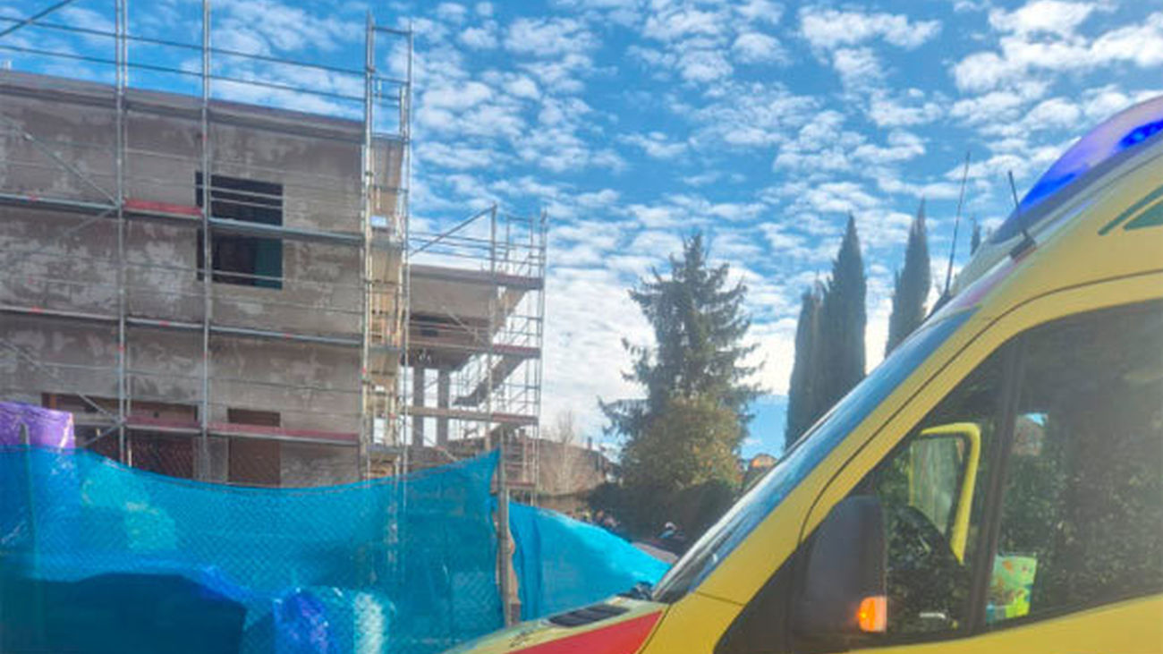 Un trabajador de 53 años muere al caer desde 8 metros en un edificio en obras en Moncloa-Aravaca