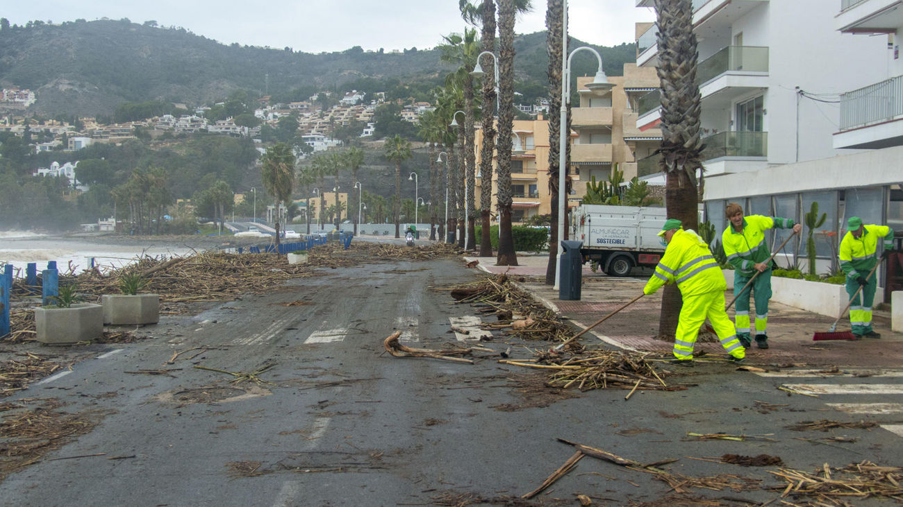 La borrasca Kristin se cobra un esquiador muerto en Huesca y 6 heridos en Cádiz
