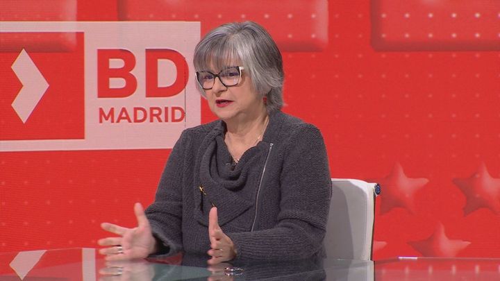Paloma López, secretaria general de CCOO Madrid: "Somos partidarios de la regularización permanente de inmigrantes"