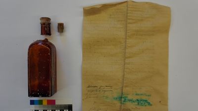 Hallan en Campo Real una botella con un documento sobre el párroco asesinado en 1936