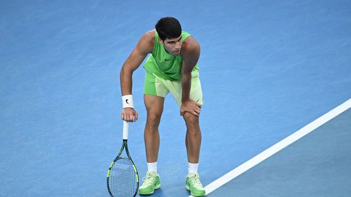 Open Australia: Un Alcaraz épico gana un partido dramático a Zverev y jugará su primera final