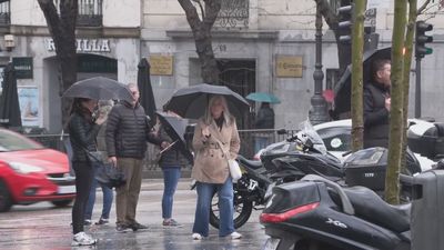 Lluvias por la tarde y temperaturas en descenso este viernes en Madrid