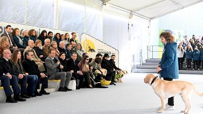 La Infanta Sofía inaugura en Boadilla el nuevo complejo de la ONCE que formará 175 perros guía