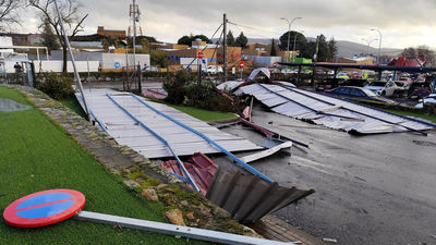 Un tornado causa importantes daños materiales en Plasencia